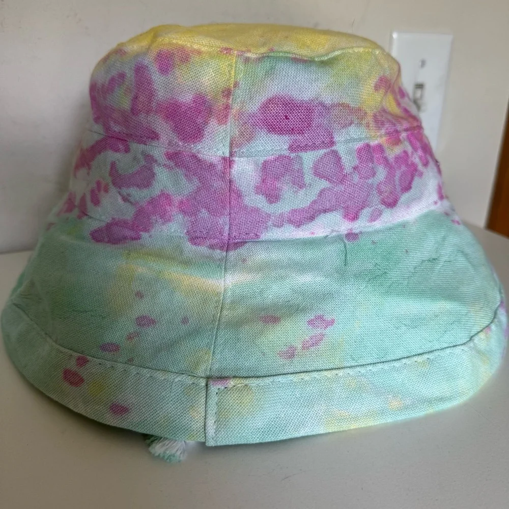 Scala Pastel Pink Aqua Yellow Hawaiian Canvas Pineapple Bucket Hat